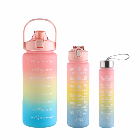 Conjunto de garrafa de água de plástico motivacional de cor gradiente com criador de tempo
